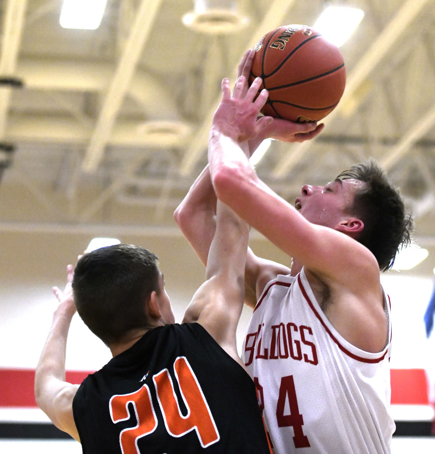 Le Mars hosts Sioux City East